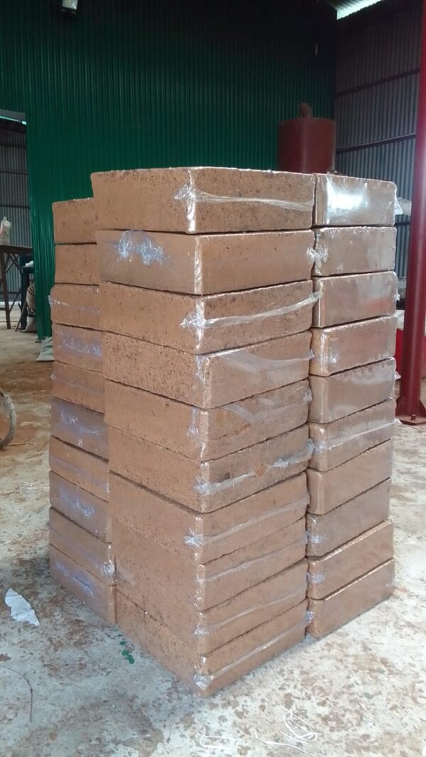 Cocopeat Block-কোকোপিট ব্লক(১০০%শুকনো,আঁশমুক্ত) - Image 3